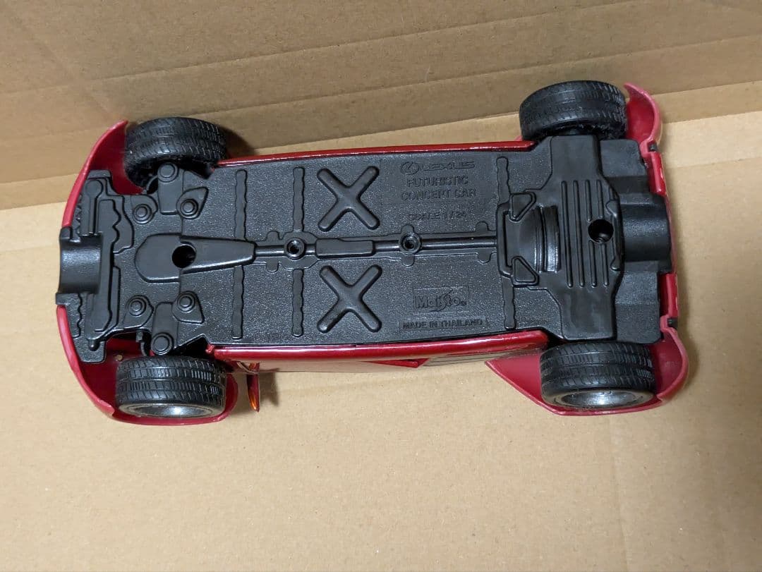 Maisto　LEXUS　コンセプトカー　マイノリティ・リポート