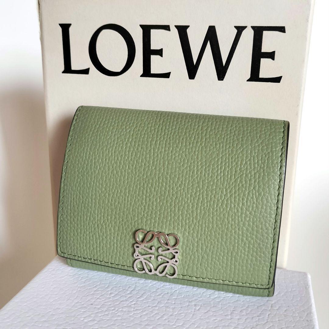 LOEWE ロエベ 三つ折り財布 緑 トライフォールド アナグラム ローズマリー