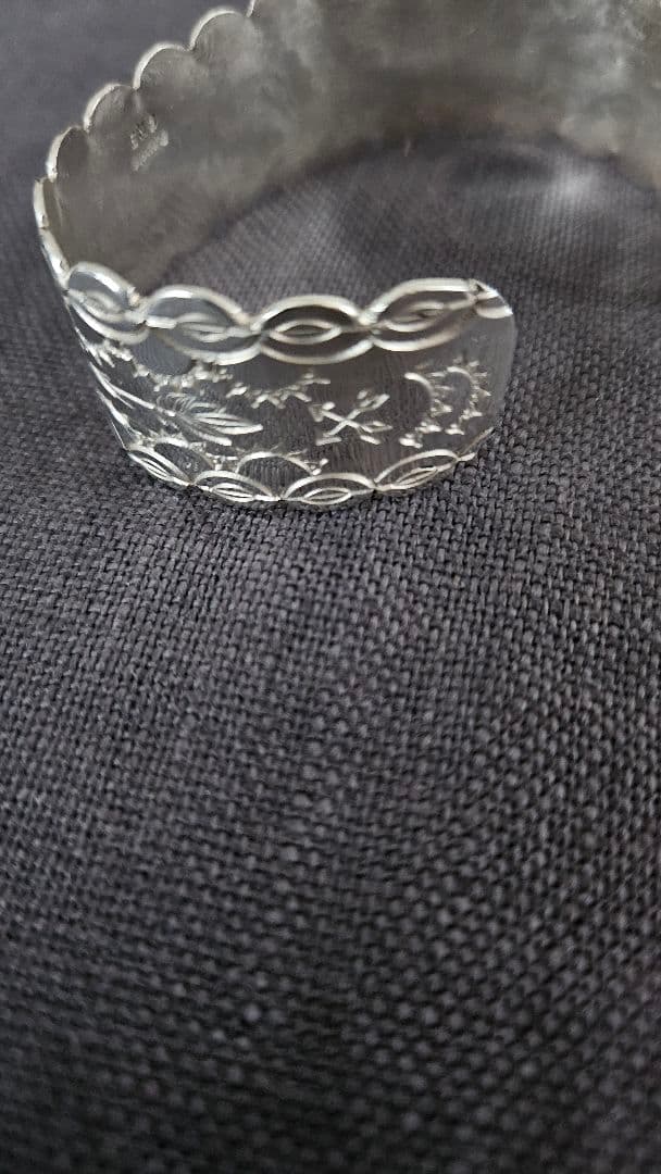 ERICKA NICOLAS BEGAY エリッカニコラスビゲイ バングル