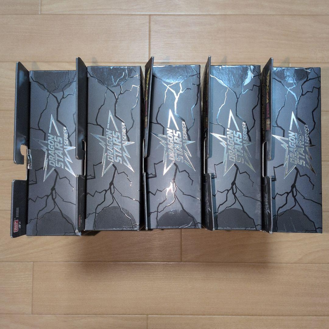 お年玉セール❢　ゴジータ等　ドラゴンスターズ海外フィギュア　ドラゴンボール超5体