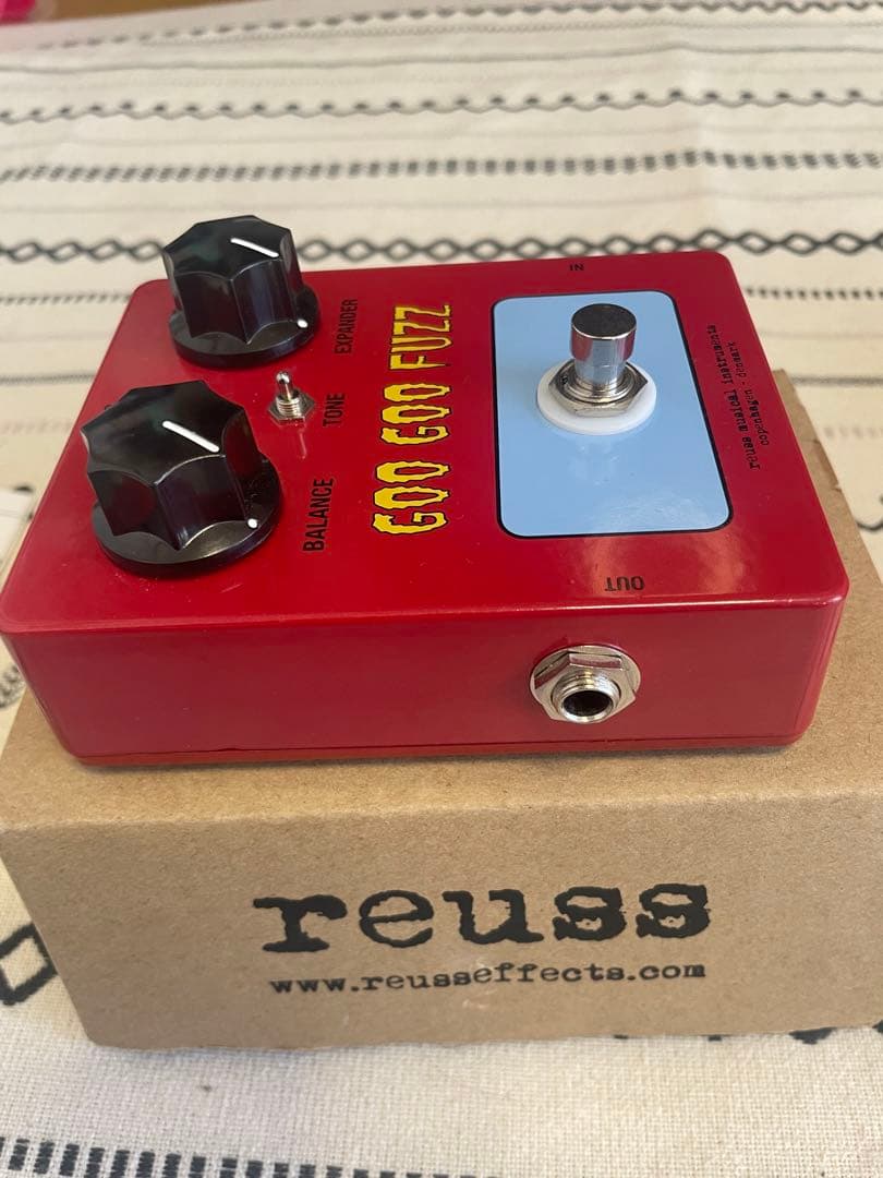 Reuss SF-02 Goo Goo Fuzz ギターエフェクター