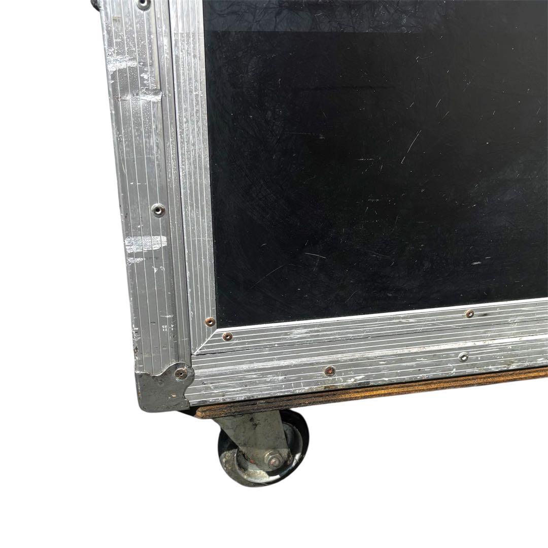 PULSE 18U ラックケース ②