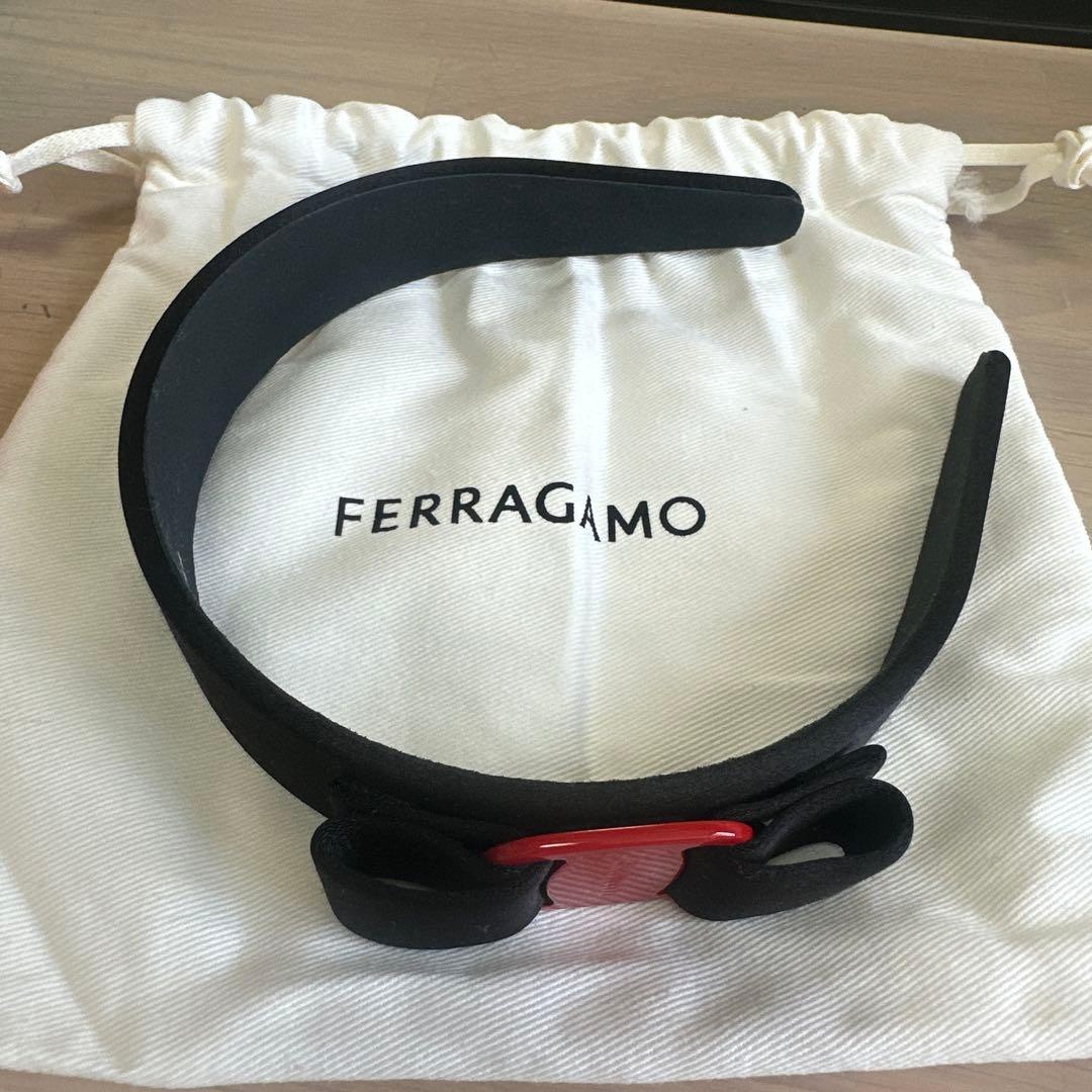 FERRAGAMO リボンデザイン ヘアバンド　新品未使用送料込
