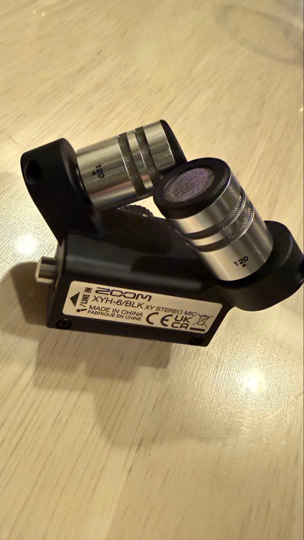 ZOOM H8 ハンディレコーダー