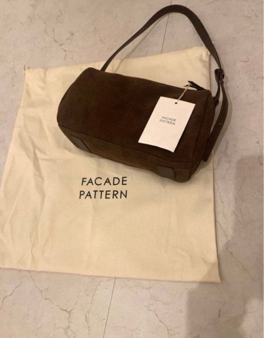 韓国発⭐︎FACADEPATTERN ボックスバッグ本革　スエード　ブラウン
