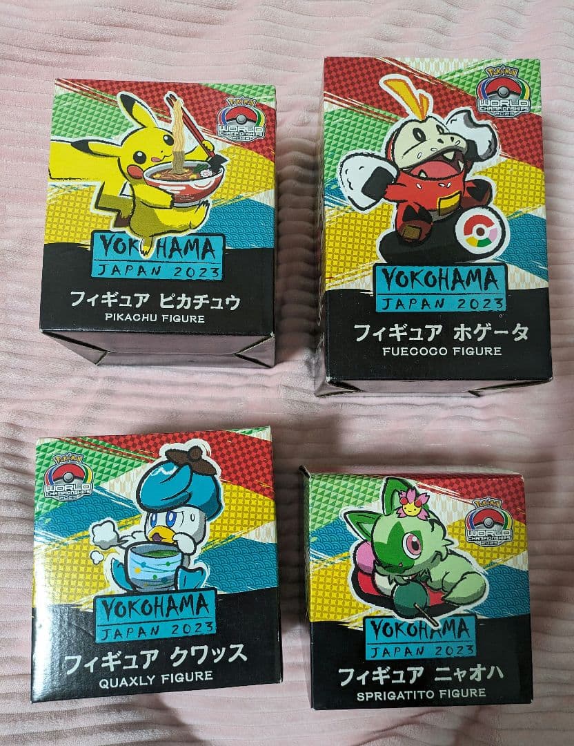 ポケモン　限定フィギュア ゆらゆら揺れるメガリザードンXが存在感たっぷり！『ポケモン』新作