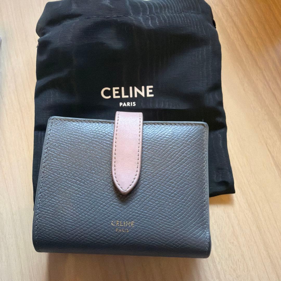 CELINE グレー 二つ折り財布 箱・保護袋付き