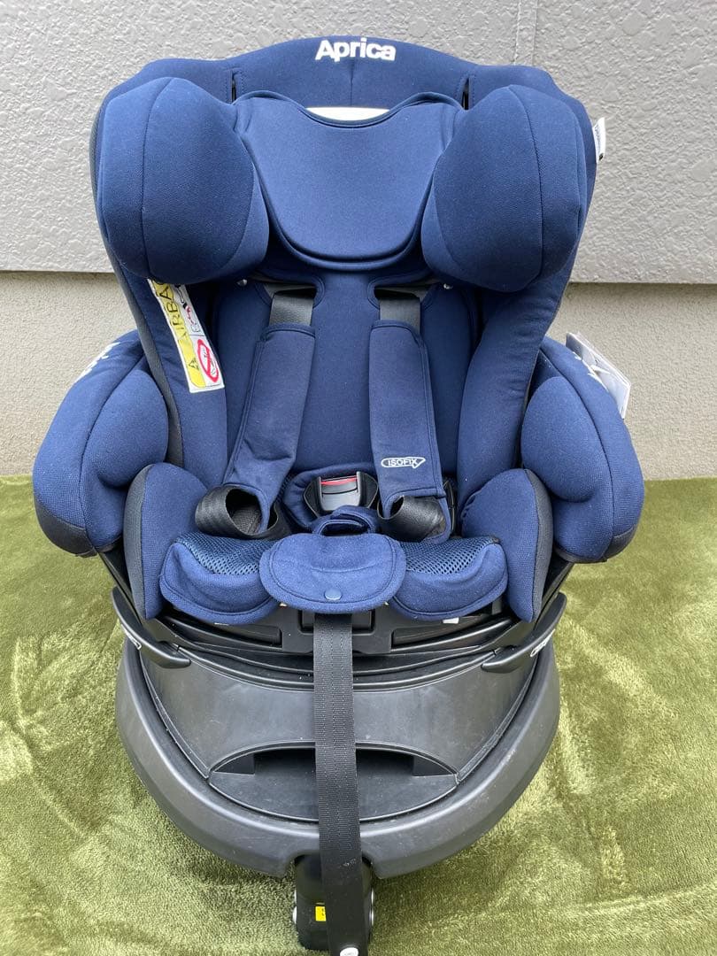 美品　【ISOFIX】Apricaディアターンプラス　AB チャイルドシート