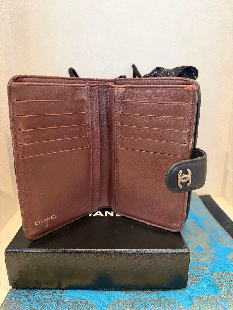 大幅値下げ‼️CHANELマトラッセ　折りたたみ財布