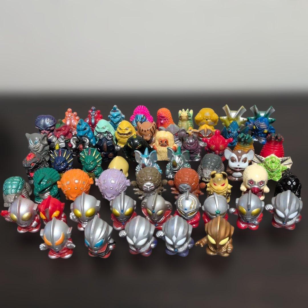 ウルトラマン 怪獣指人形まとめ売り（62体セット） - メルカリ