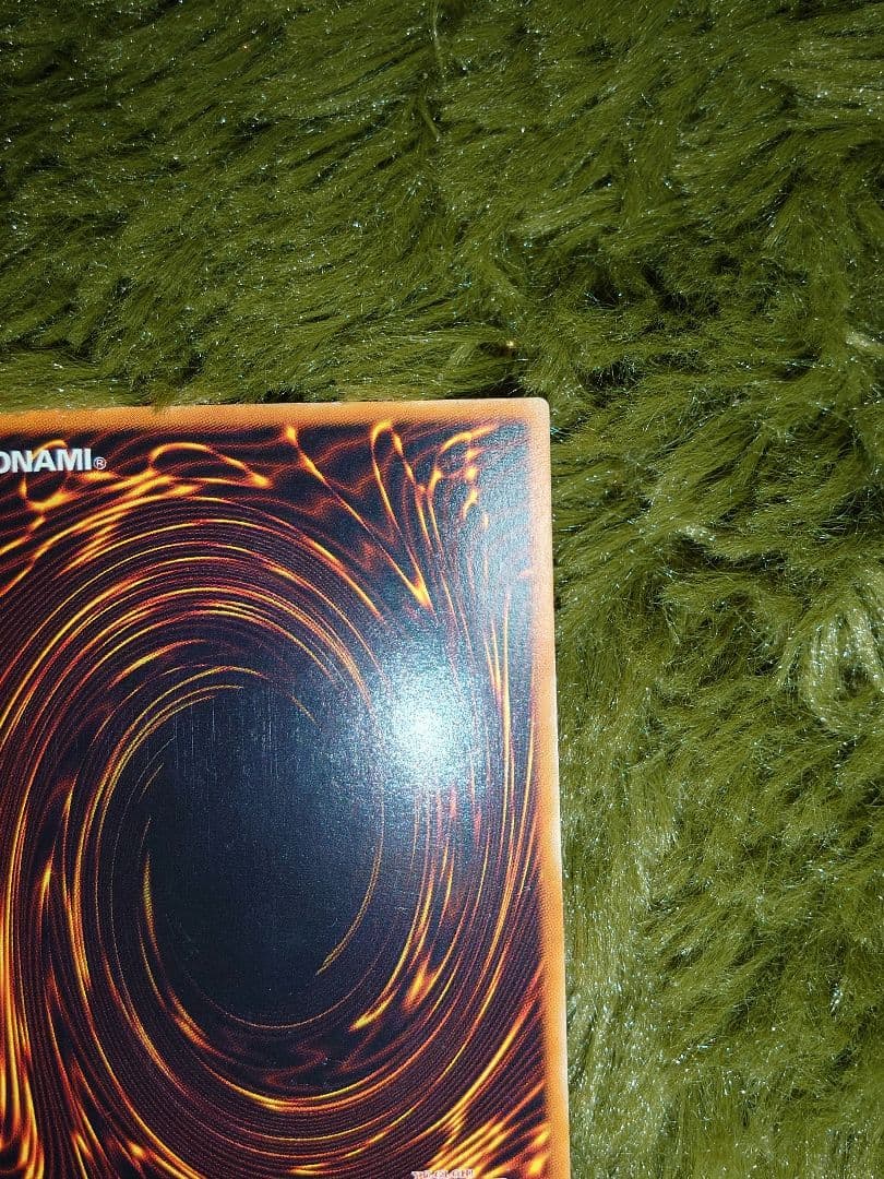 遊戯王カード　混沌の黒魔術師　レリーフ