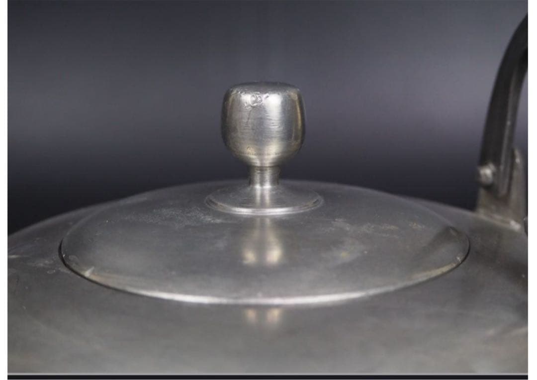 送料無料 明治時代 『錫萬』造 錫製銚子 酒器 ①