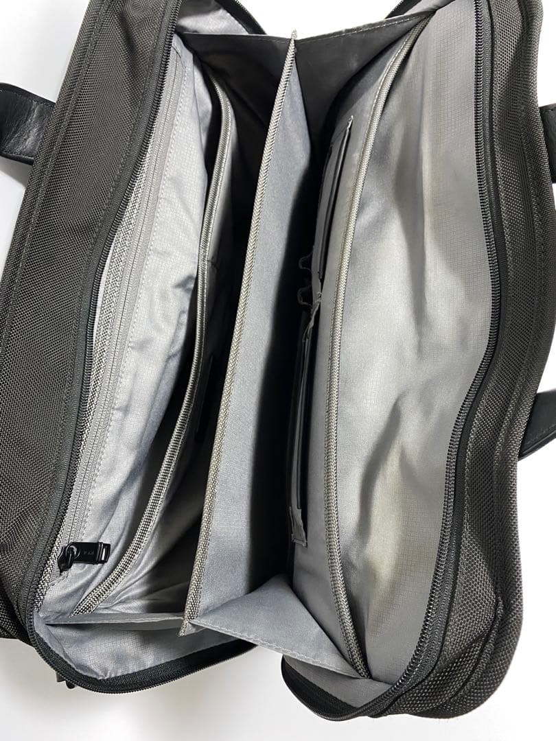 【値下げ】⑪✨TUMI ✨トゥミ ビジネスバッグ アルファ3 ブラック ポーチ付