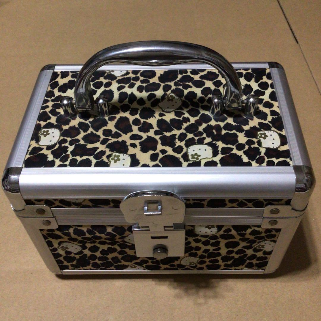 希少品 レトロ ハローキティ キティちゃん ヒョウ柄 メイクBOX コスメ