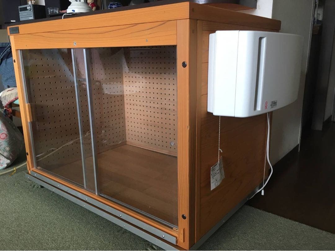 犬小屋製作工房K 防音ケージ換気扇付
