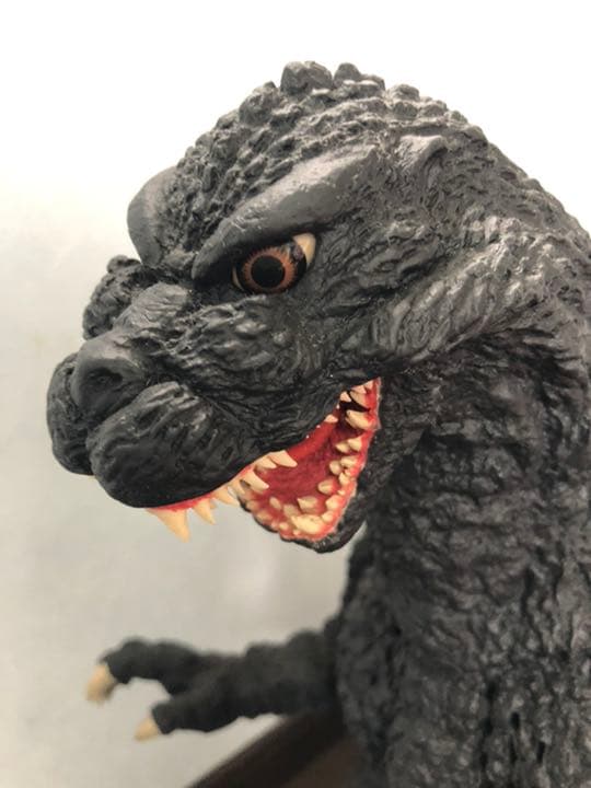 ラジコンで動くゴジラ　東京マルイ　RC ビオゴジラ