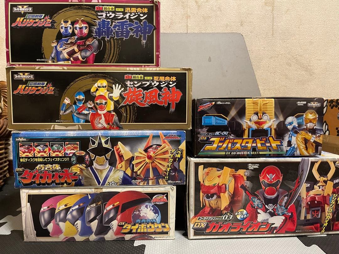 バンダイ オーラアタック 戦隊ヒーローセット スーパー戦隊おもちゃ