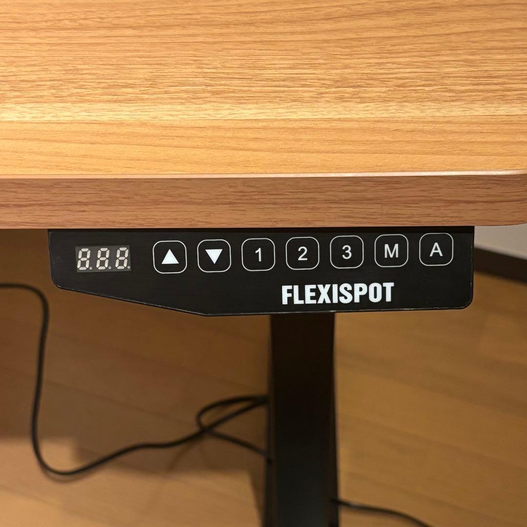 【3月末までに売り切り希望】FLEXISPOT 電動昇降デスク メモリー機能付