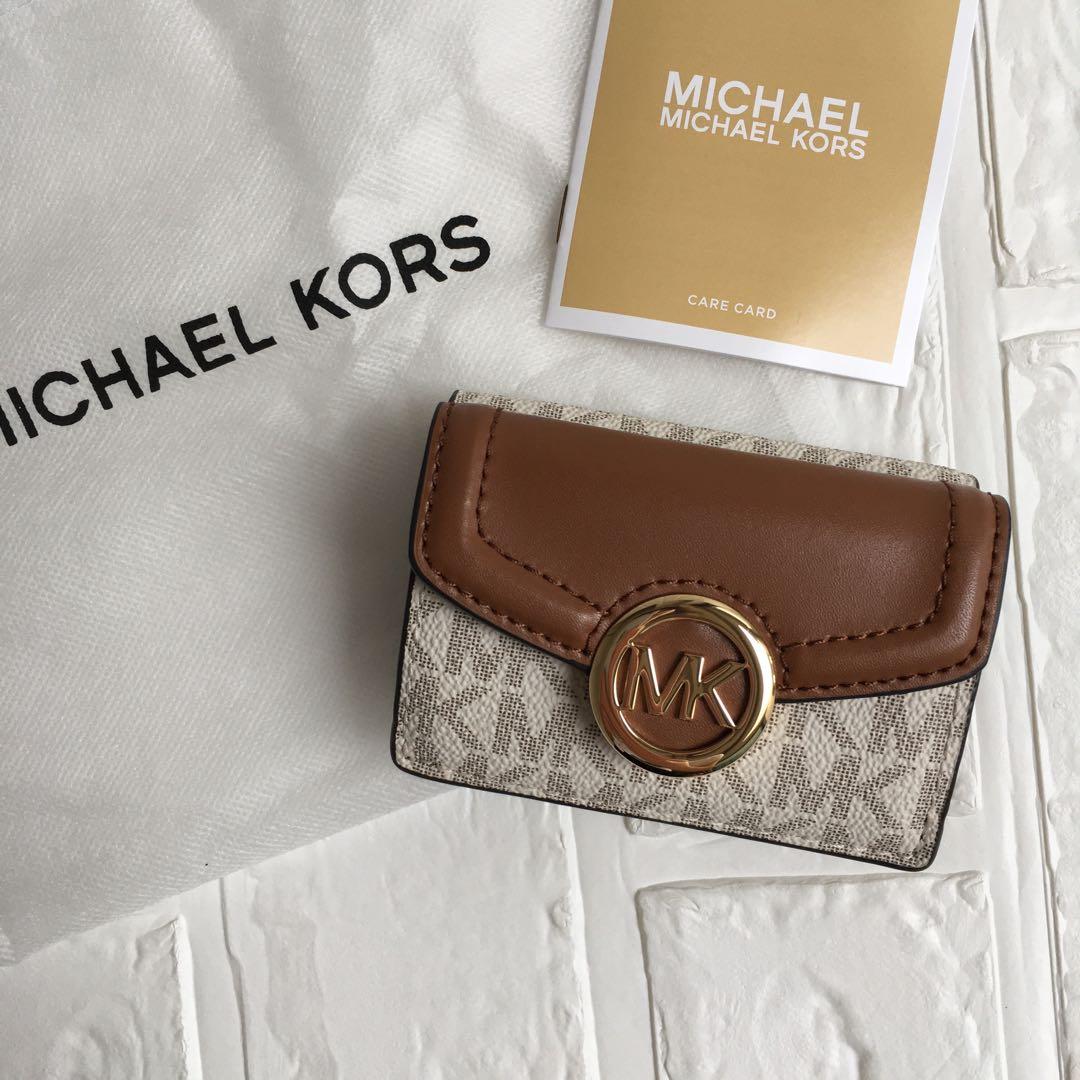 新品 マイケルコース MICHEAL KORS 財布 シグネチャー バニラ - メルカリ