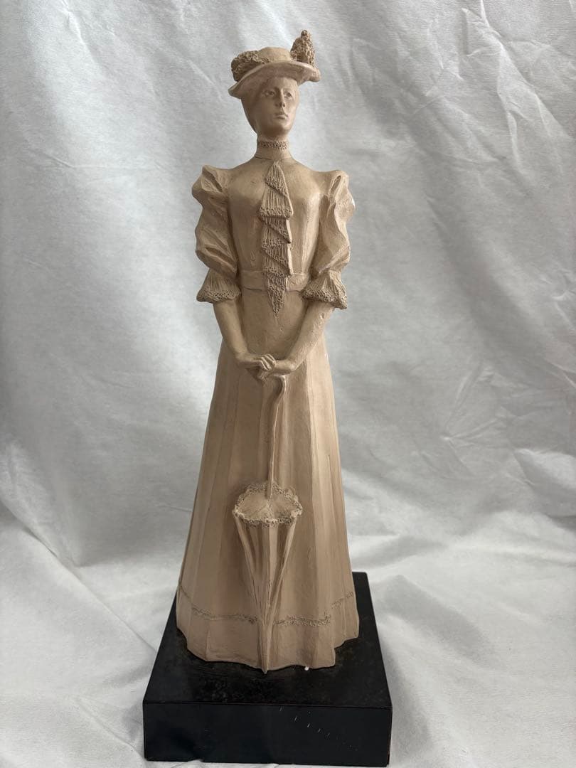 ビクトリア朝 女性像 陶器 傘付き 約30cm