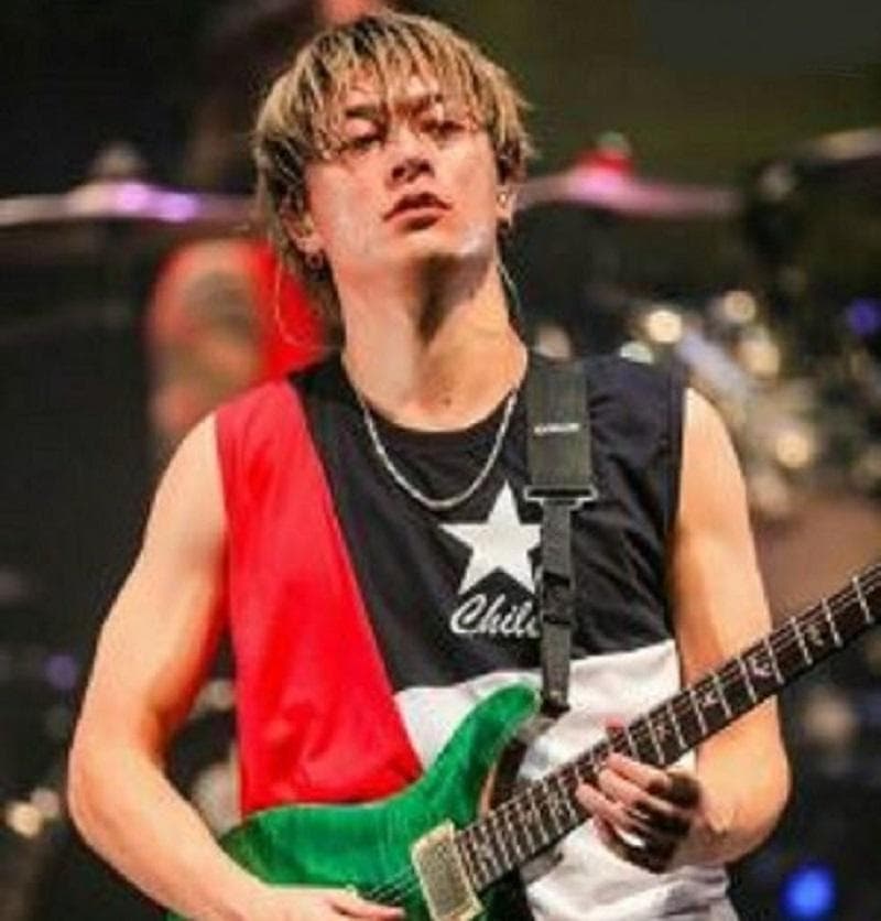 ONE OK ROCK ワンオクロック 南米公演 TORU 実着用 シャツ - メルカリ