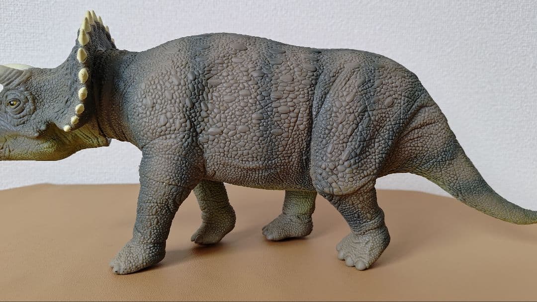 【フィギュア】ジュラシック・パーク トリケラトプス 箱付き ケナー　日本語版