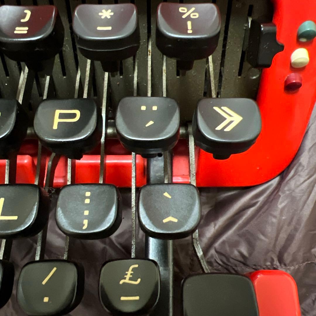 Olivetti valentine タイプライター olivetti valentino☆オリッベティ