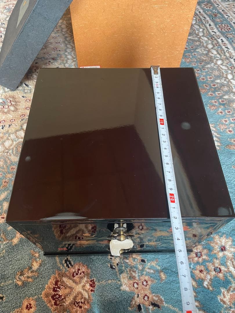 漆　二ツ引タンス