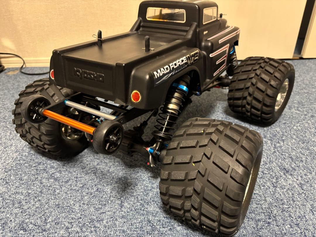 ヒ*ゲ様 京商MAD FORCE CRUISER VE ツインモーター