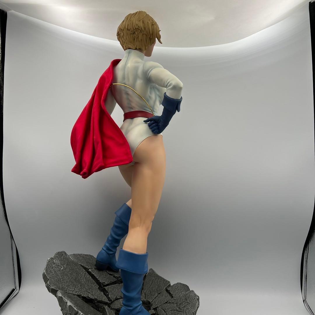 DCコミックス』 プレミアム・フォーマット・フィギュア ホークガール