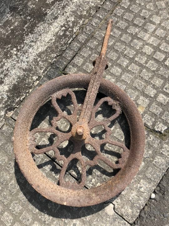 昭和レトロ・大正レトロ・アンティーク・井戸の滑車・インテリア・映画