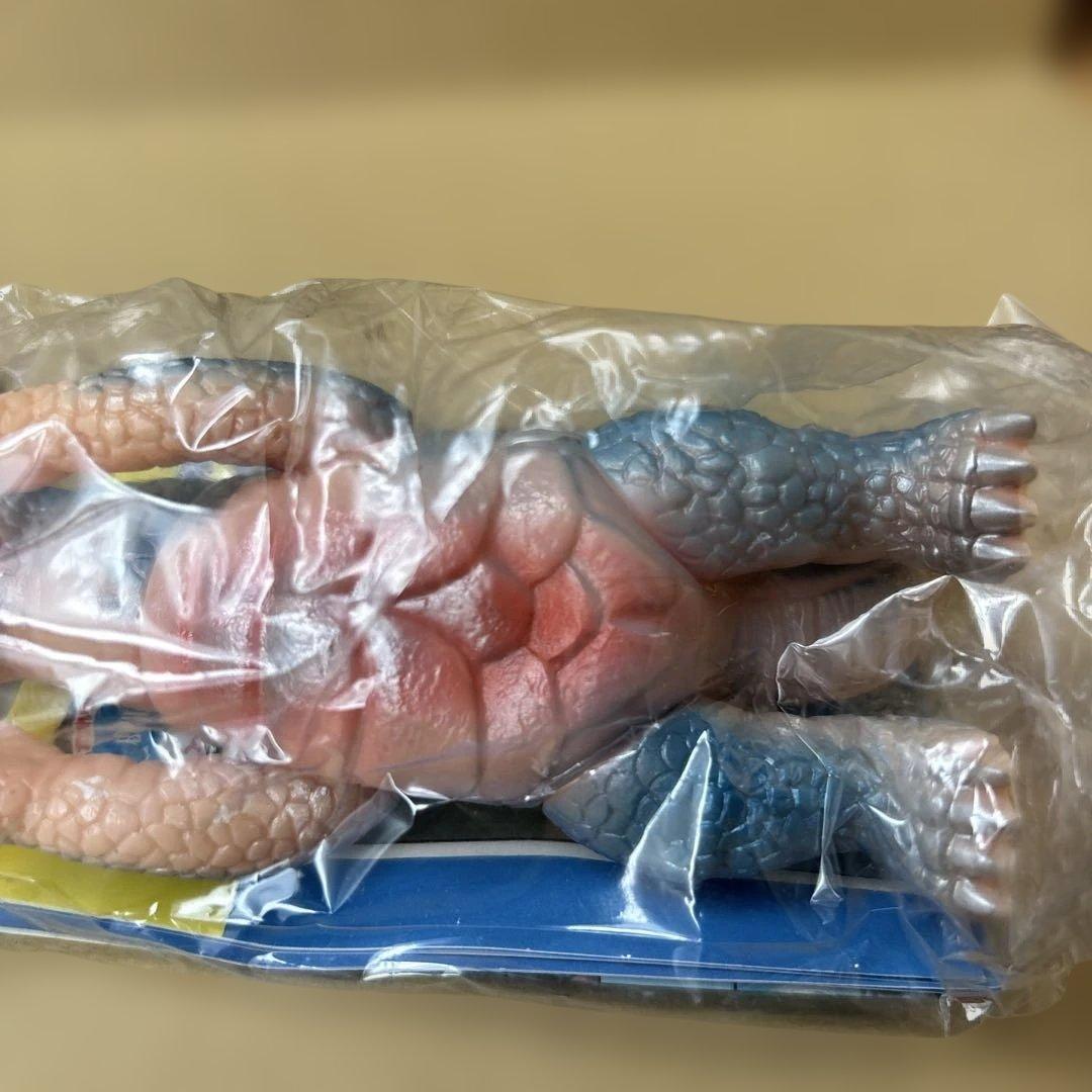 ス*メ様 【未開封品】年代物 ブルマァクの怪獣シリーズ アーストロン ソフビ フ