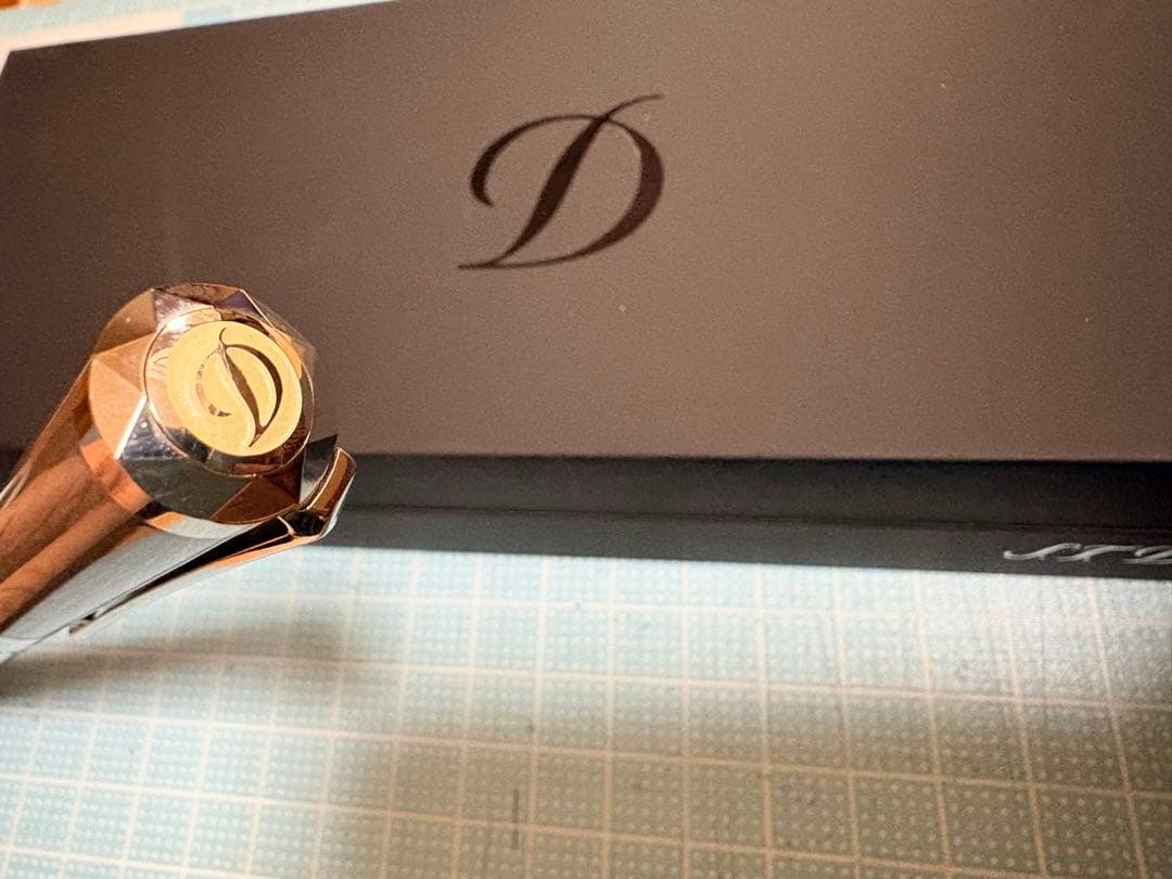 匿名配送】S.T. Dupont ボールペン グレー（芯は入っていません！）