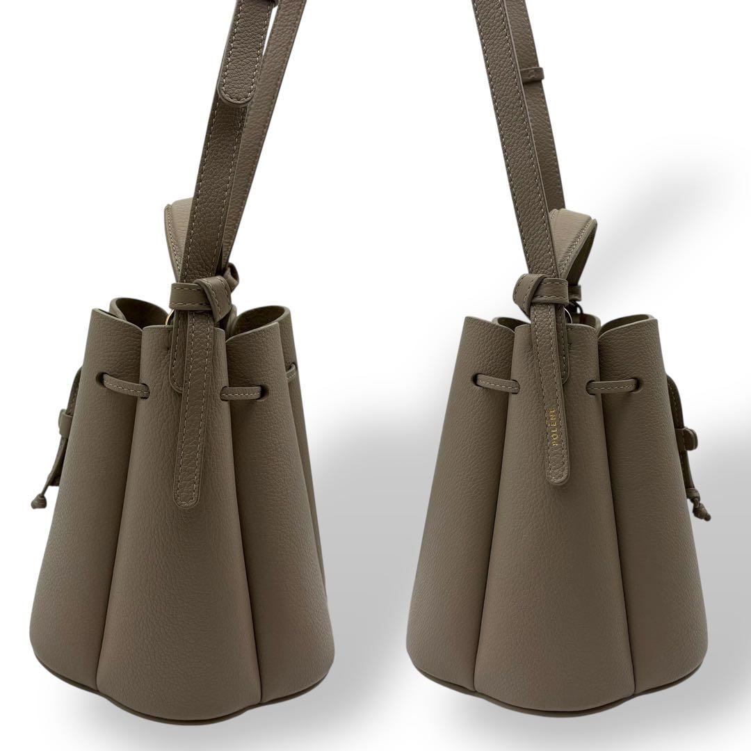 専用 ポレーヌ ショルダーバッグ カヌレバッグ 斜め掛け レザー グレー系