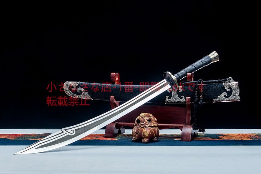 純月牛尾刀  武具　刀装具　日本刀　模造刀 居合刀