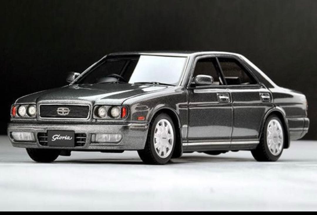 イグニッションモデル　グロリア　Gran Turismo ultima 1/43