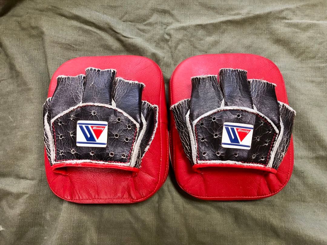 winning パンチングミット