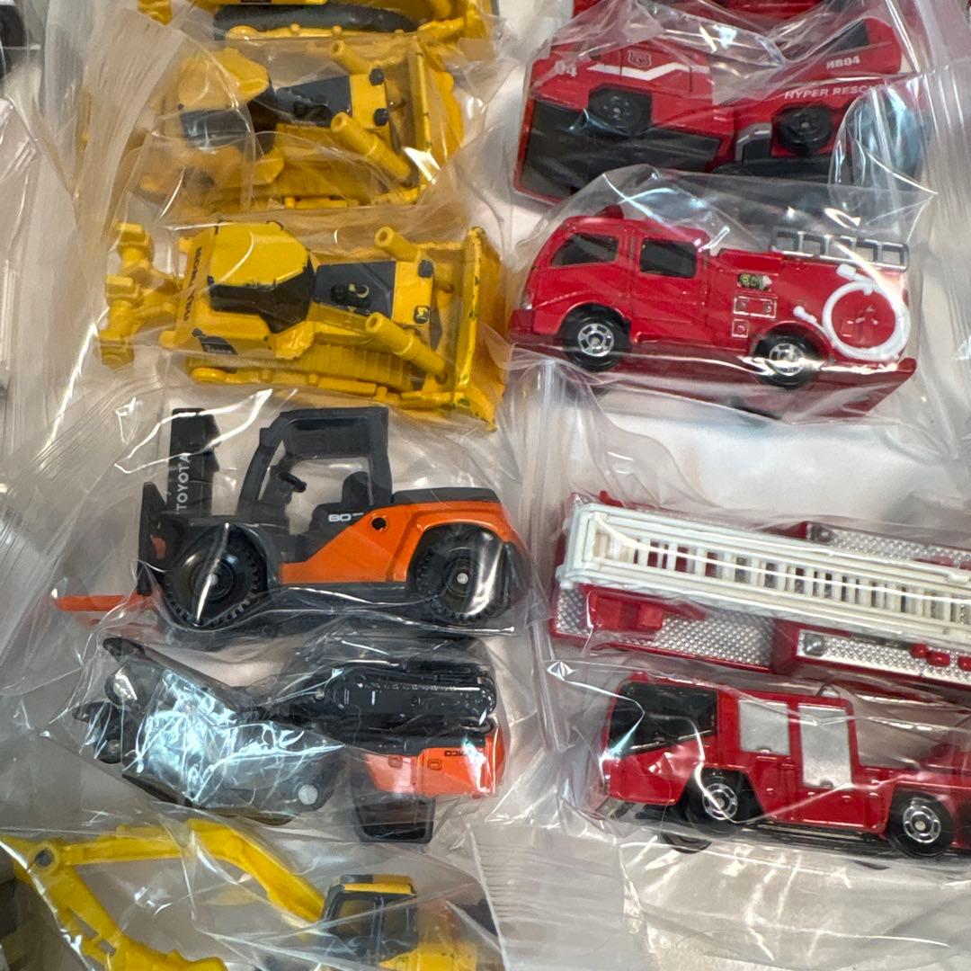 2336.トミカミニカーセット 60台まとめ売り