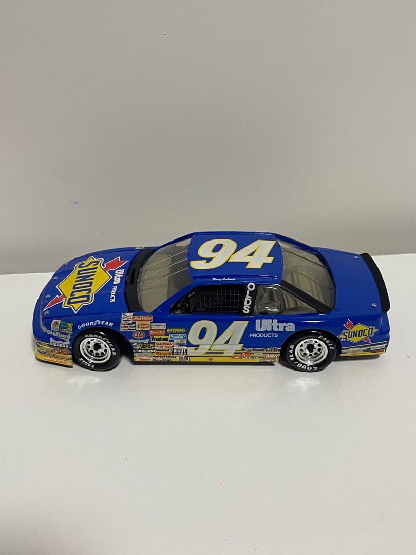 1/24 MONOGRAM　quartzo　サンダーバード　オールドモビル