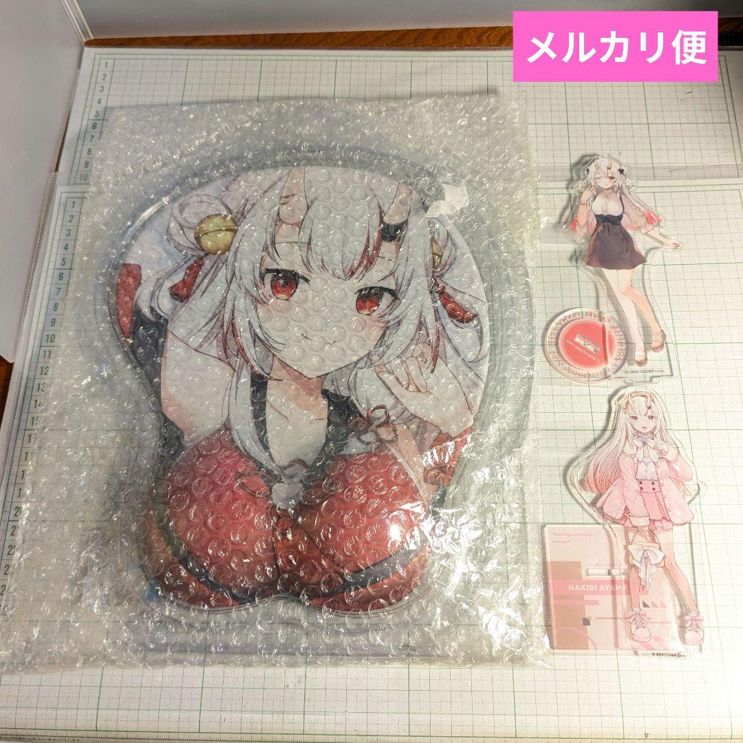 ホロライブ 百鬼あやめ おっぱいマウスパッド アクリルスタンド - メルカリ