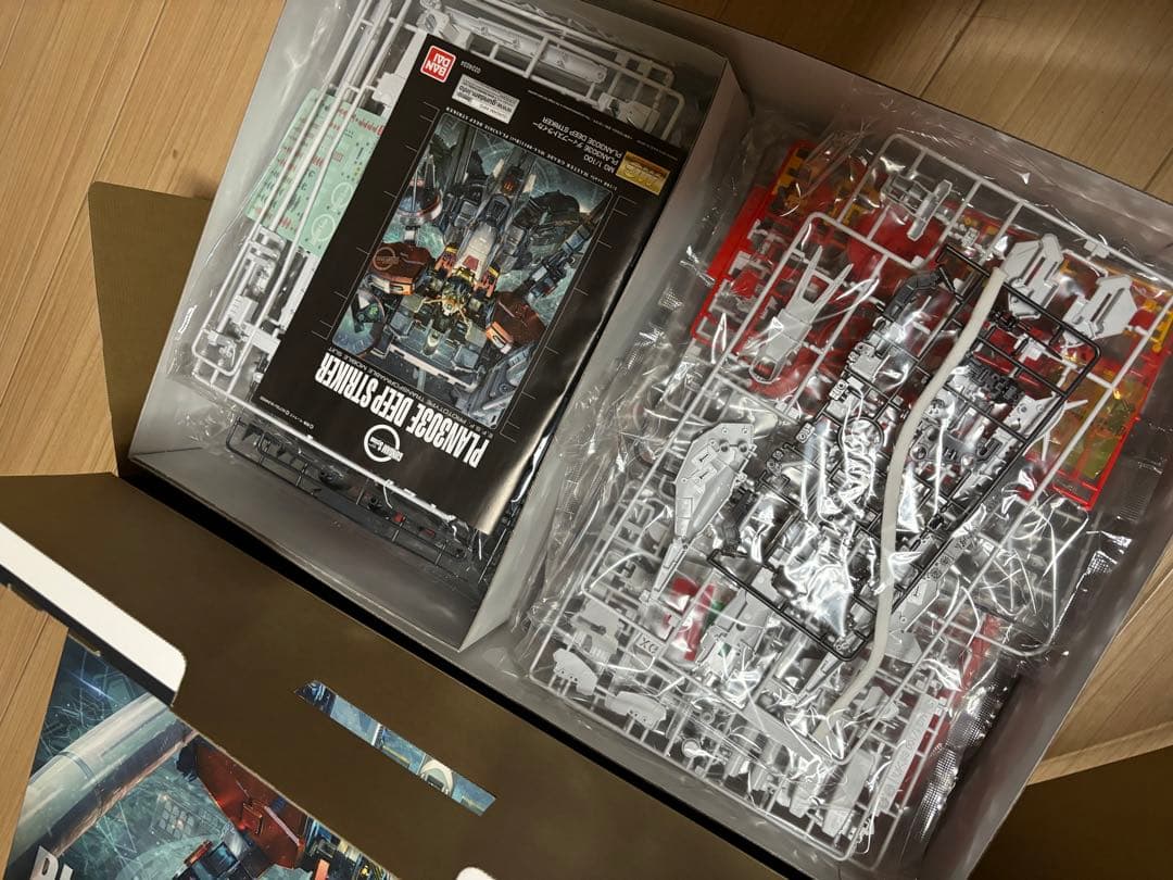 MG 機動戦士ガンダムセンチネル ディープストライカー、FAZZ