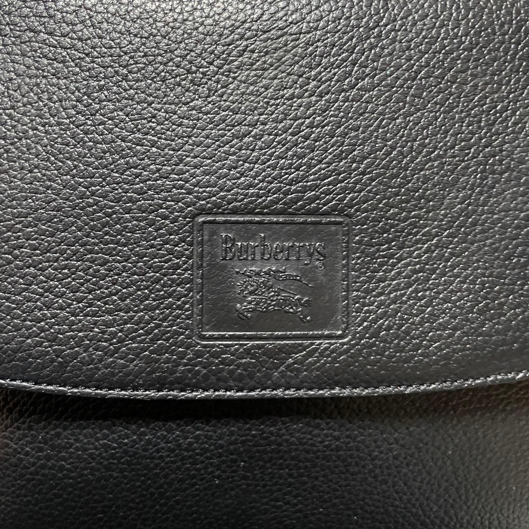 【美品】Burberry バーバリー　ショルダーバッグ　レザー　ブラック　黒