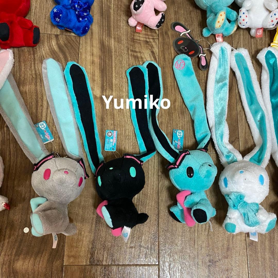 稀少 汎用うさぎ＆グルーミー チャックスGP ぬいぐるみキーホルダー