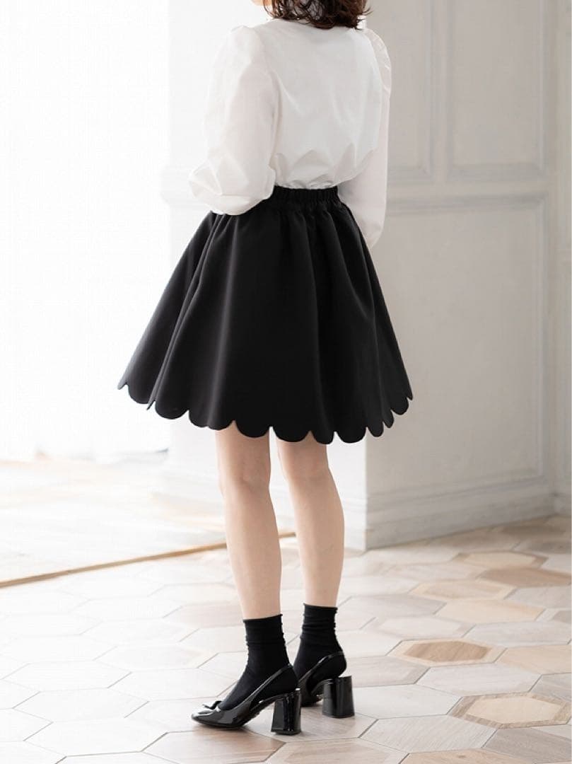 TREFLE＋1 スカラップスカパン