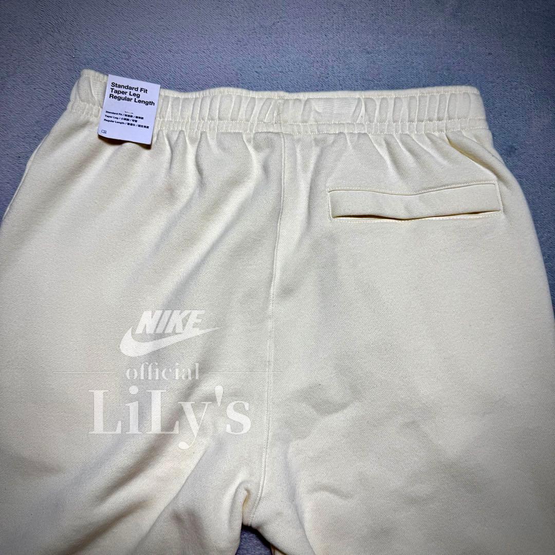 【Ｌサイズ】NIKE上下セットアップ　アイボリー　パーカー　ナイキ　新品未使用