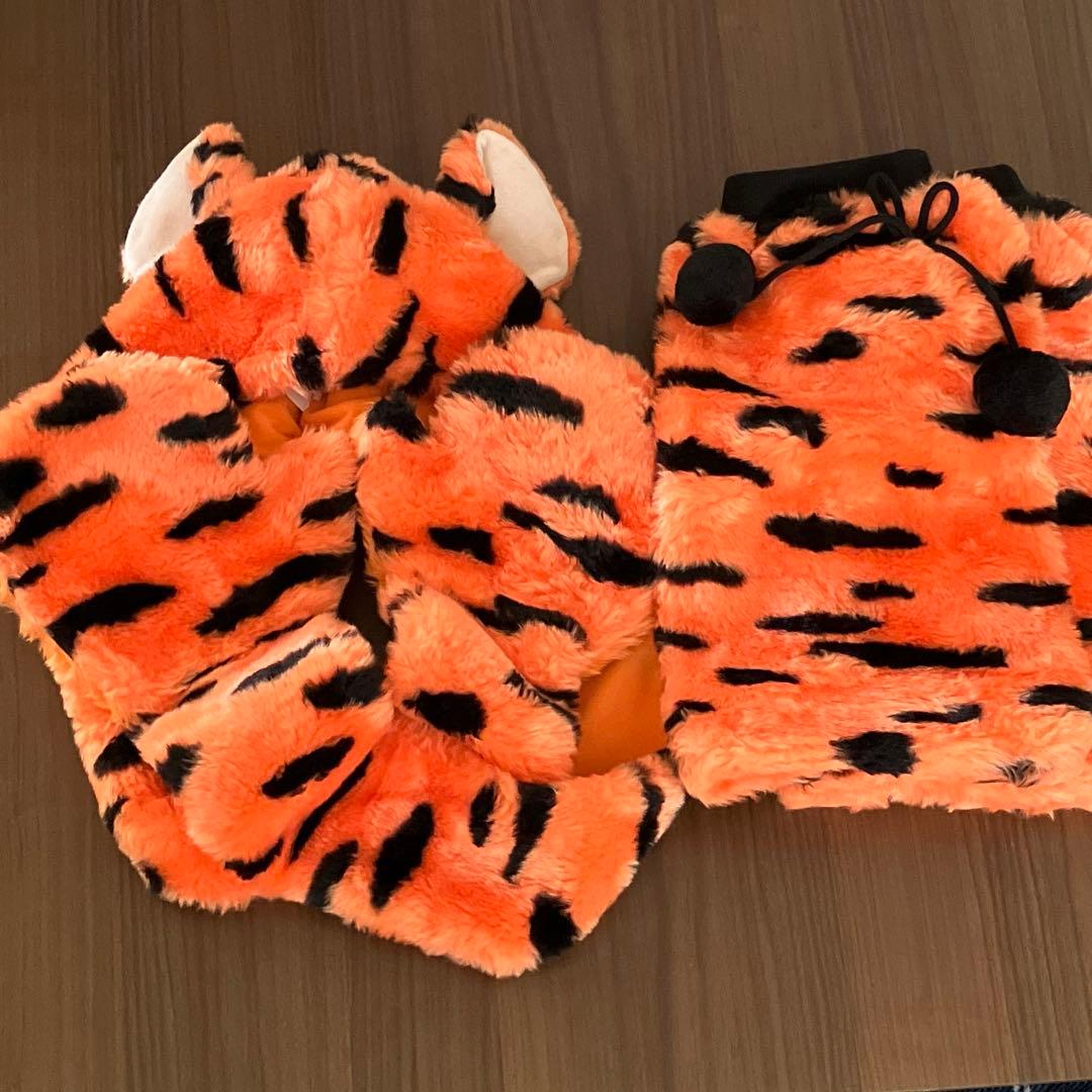 ティガー マフラーキャップ 足付き - メルカリ