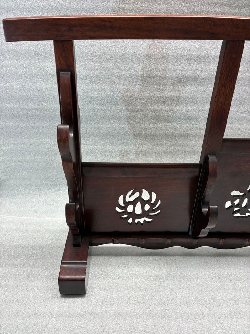 鍔透かし彫り 刀掛け 四振掛