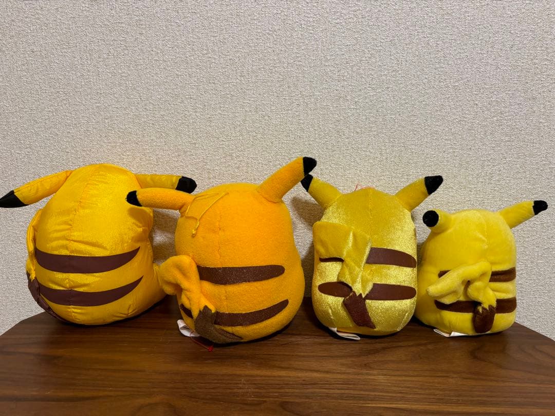 レア　希少　ピカチュウ ぬいぐるみセット 大中小