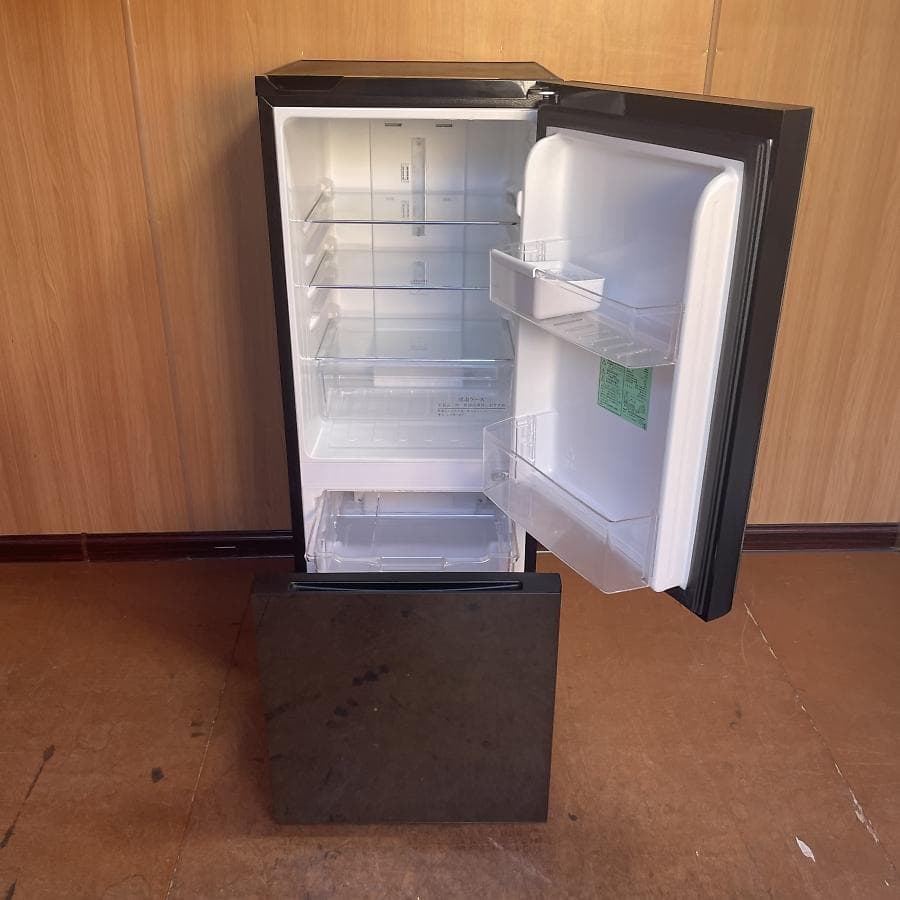2021年製■ハイセンス 154L 冷蔵庫 ミラードア HR-G1501EM