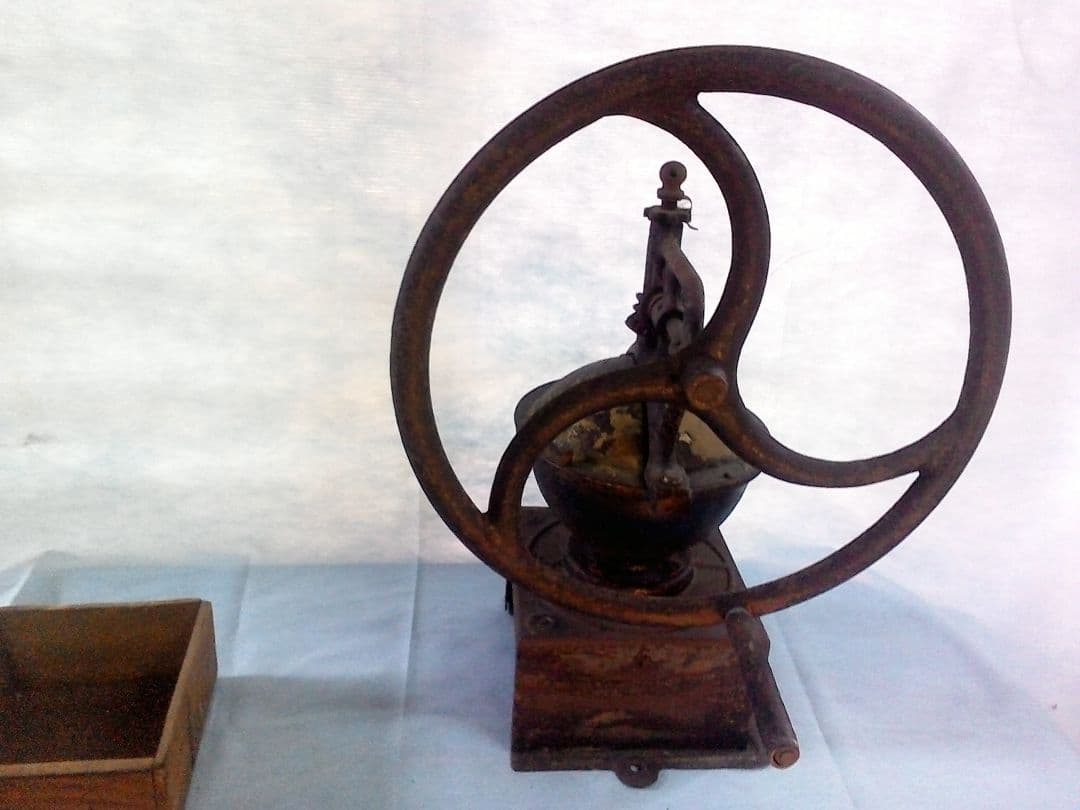 アンティークコーヒーミル 西洋 大型ミル